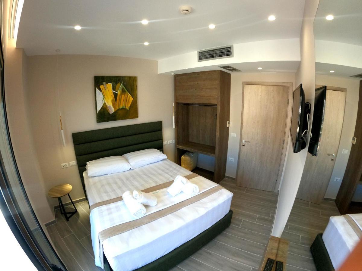 Afrodite Suites Sarandë Exterior foto